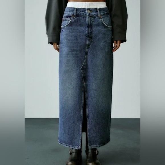 Zara TRF DENIM BOXER SKIRT. Blue. Size XS. New with Tags. - Picture 3 of 10
